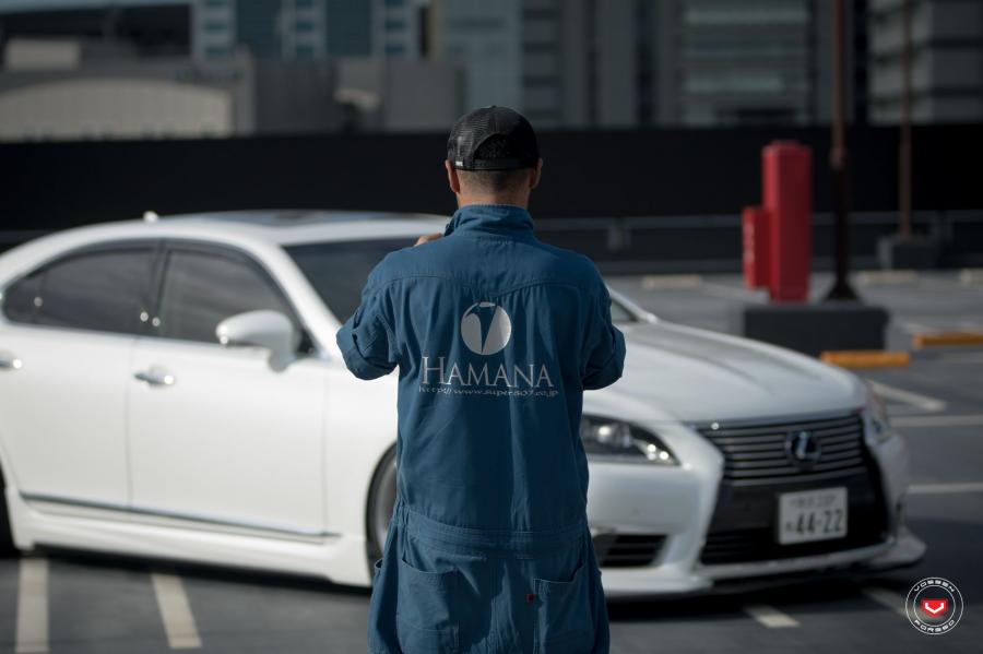  Lexus LS460 on Vossen Wheels (CG-201) 2016 года  (фото 17 из 21)